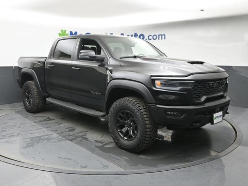 Diamond Black Crystal Pearlcoat 2026 RAM 1500 RHO Crew Cab 4x4 5'7' Box