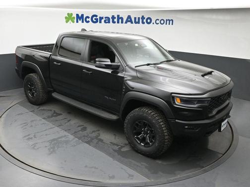 Diamond Black Crystal Pearlcoat 2026 RAM 1500 RHO Crew Cab 4x4 5'7' Box