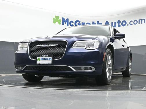2015 Chrysler 300 Limited