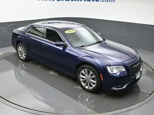 2015 Chrysler 300 Limited