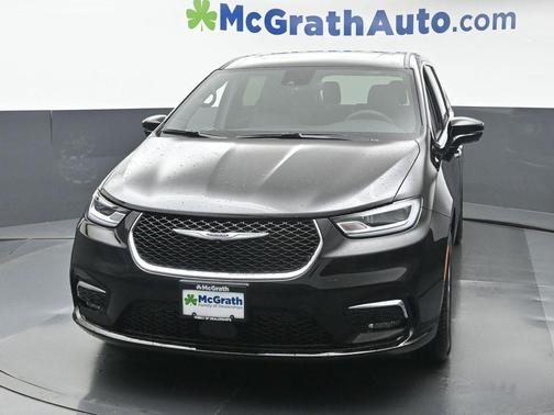 2026 Chrysler Pacifica L