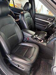 Magnetic Metallic 2017 Ford Explorer XLT