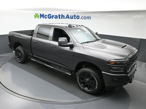 2026 RAM 2500 Tradesman Crew Cab 4x4 6'4' Box