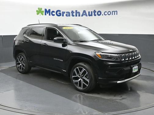 Diamond Black Crystal Pearlcoat 2025 Jeep Compass Limited
