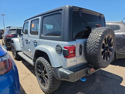 Silver Zynith Clearcoat 2023 Jeep Wrangler 4xe Sahara