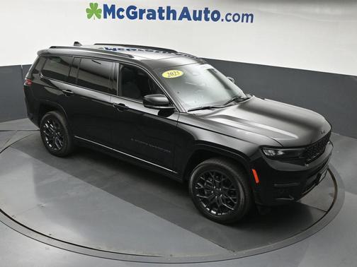 Diamond Black Crystal Pearlcoat 2025 Jeep Grand Cherokee L Summit