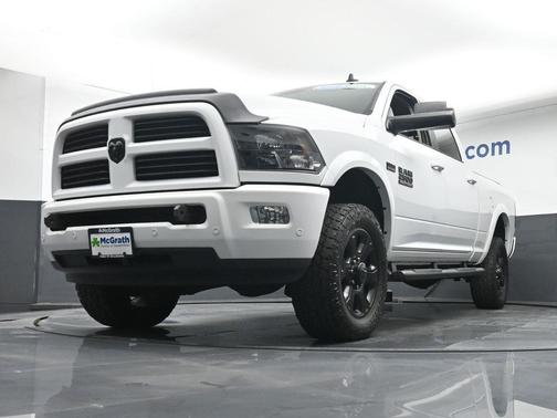 2017 RAM 2500 Big Horn Crew Cab 4x4 6'4' Box