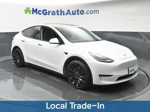 Pearl White Multi-Coat 2022 Tesla Model Y Performance Dual Motor All-Wheel Drive