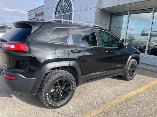 2016 Jeep Cherokee Trailhawk