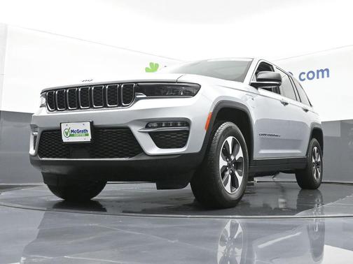 2022 Jeep Grand Cherokee 4xe Base