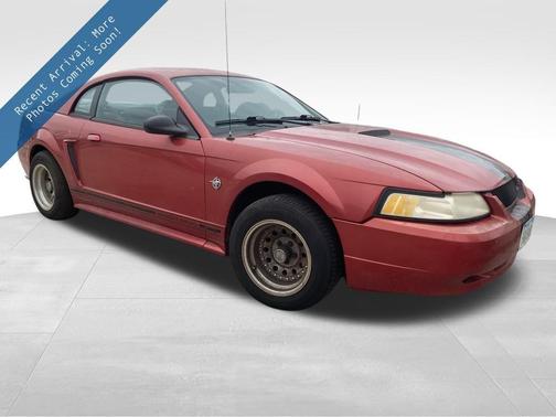 1999 Ford Mustang Base