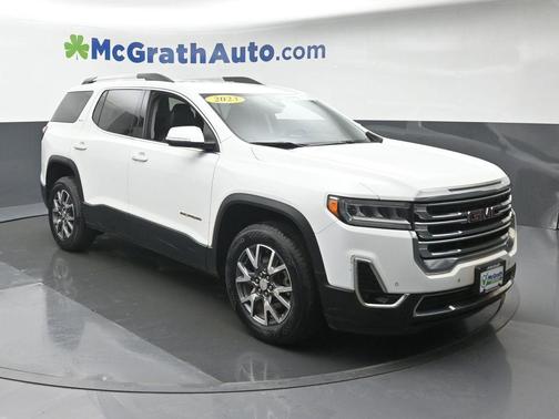 2023 GMC Acadia AWD SLT
