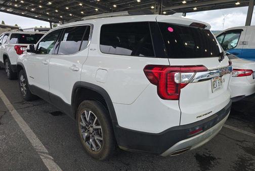 2023 GMC Acadia AWD SLT
