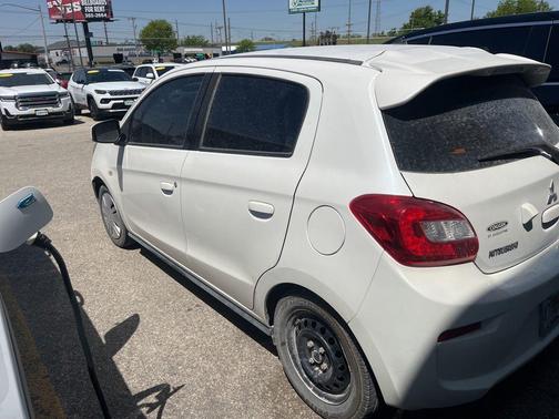 Pearl White 2019 Mitsubishi Mirage ES