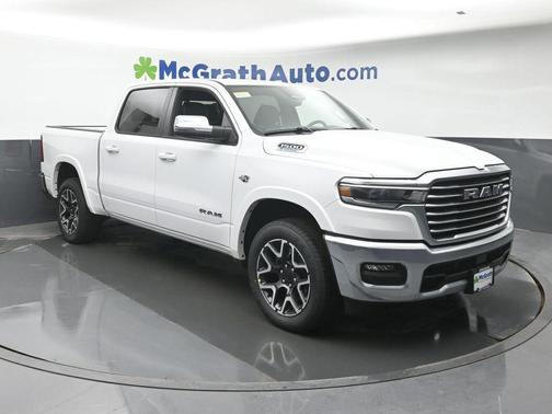 Bright White Clearcoat 2026 RAM 1500 Laramie