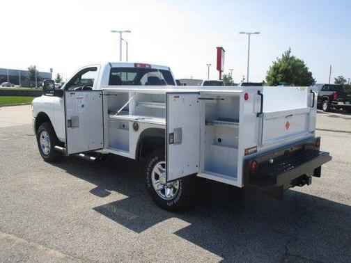 2024 RAM 2500 Tradesman Regular Cab 4x4 8' Box