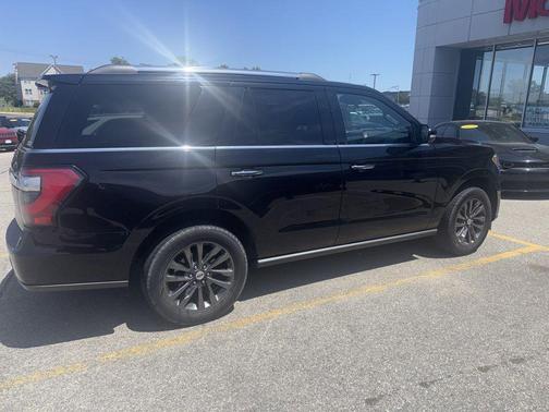 Black Metallic 2021 Ford Expedition Limited