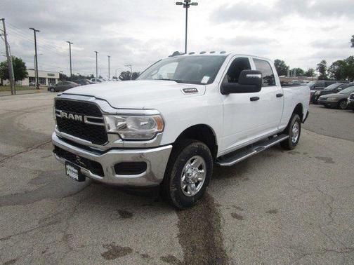 2024 RAM 2500 Tradesman Crew Cab 4x4 6'4' Box
