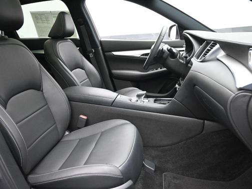 2021 INFINITI QX50 LUXE AWD