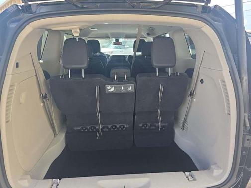 2018 Chrysler Pacifica Touring-L