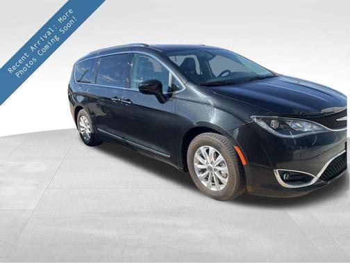 2018 Chrysler Pacifica Touring-L Plus