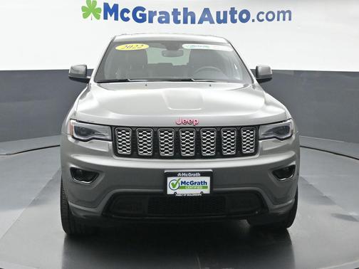 2022 Jeep Grand Cherokee Laredo