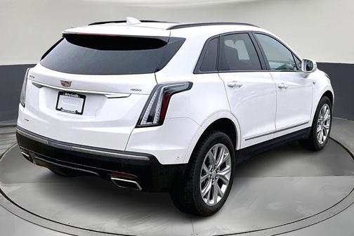 2020 Cadillac XT5 Sport