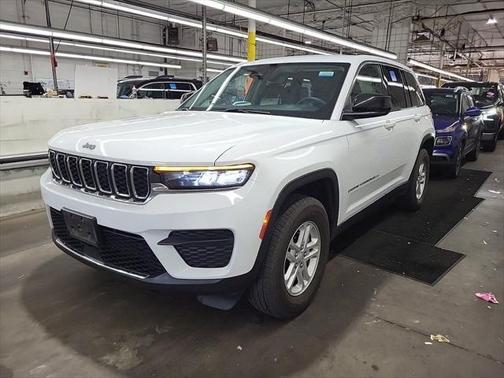 2023 Jeep Grand Cherokee Laredo