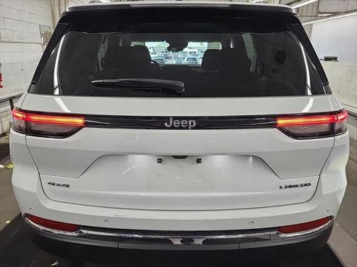 2023 Jeep Grand Cherokee Laredo