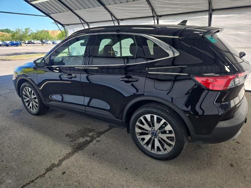 Agate Black Metallic 2020 Ford Escape Titanium