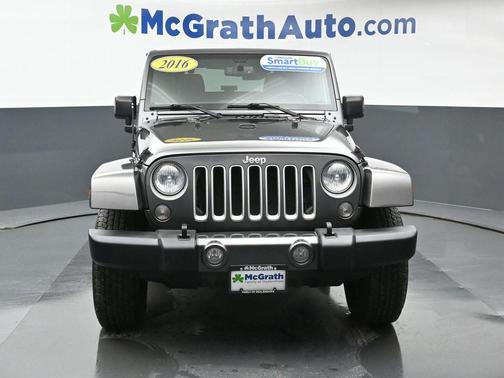 2016 Jeep Wrangler Sahara