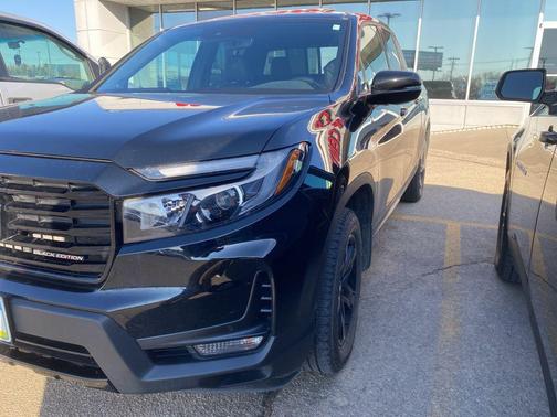 2023 Honda Ridgeline Black