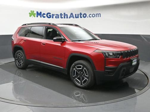 Red Hot Pearlcoat 2026 Jeep Cherokee Laredo 4x4