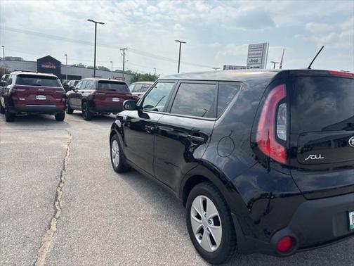2016 Kia Soul Base
