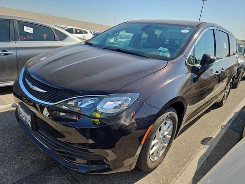 2017 Chrysler Pacifica Touring