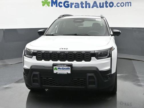 Bright White Clearcoat 2026 Jeep Cherokee Overland