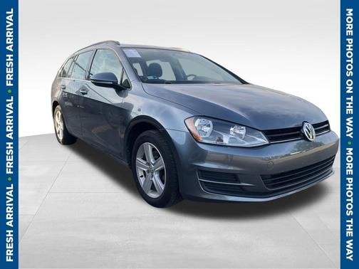 Platinum Gray Metallic 2015 Volkswagen Golf SportWagen TDI S 4-Door