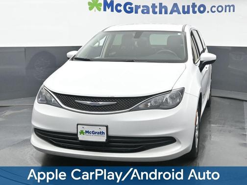 2020 Chrysler Voyager LX