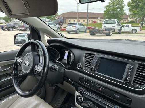2017 Kia Sedona LX