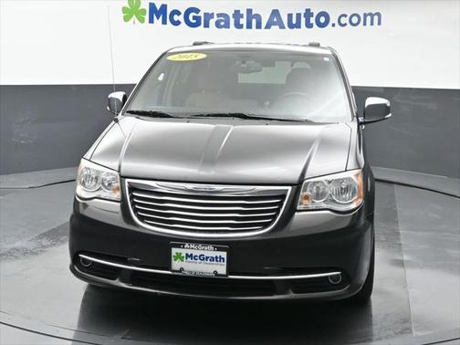 2015 Chrysler Town & Country Touring-L