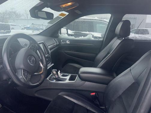 2017 Jeep Grand Cherokee Altitude