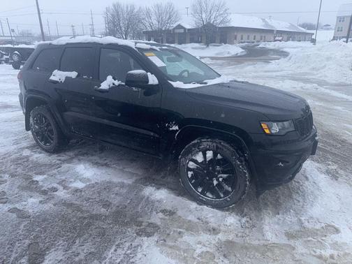 2017 Jeep Grand Cherokee Altitude