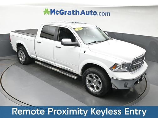 Bright White Clearcoat 2017 RAM 1500 Laramie