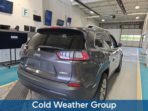 Granite Crystal Metallic Clearcoat 2019 Jeep Cherokee Latitude Plus