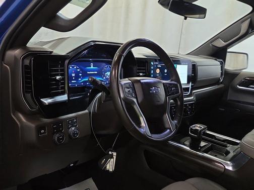 Glacier Blue Metallic 2024 Chevrolet Silverado 1500 LT Trail Boss