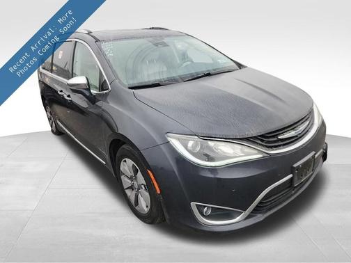 2019 Chrysler Pacifica Hybrid Limited