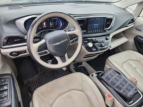 2019 Chrysler Pacifica Hybrid Limited