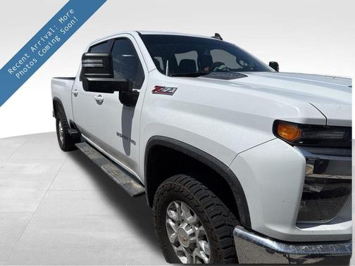 Summit White 2021 Chevrolet Silverado 2500 LT