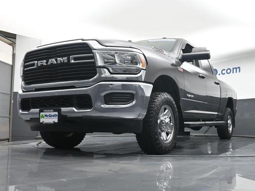 2019 RAM 2500 Big Horn Crew Cab 4x4 6'4' Box