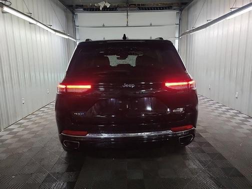 2023 Jeep Grand Cherokee 4xe Overland